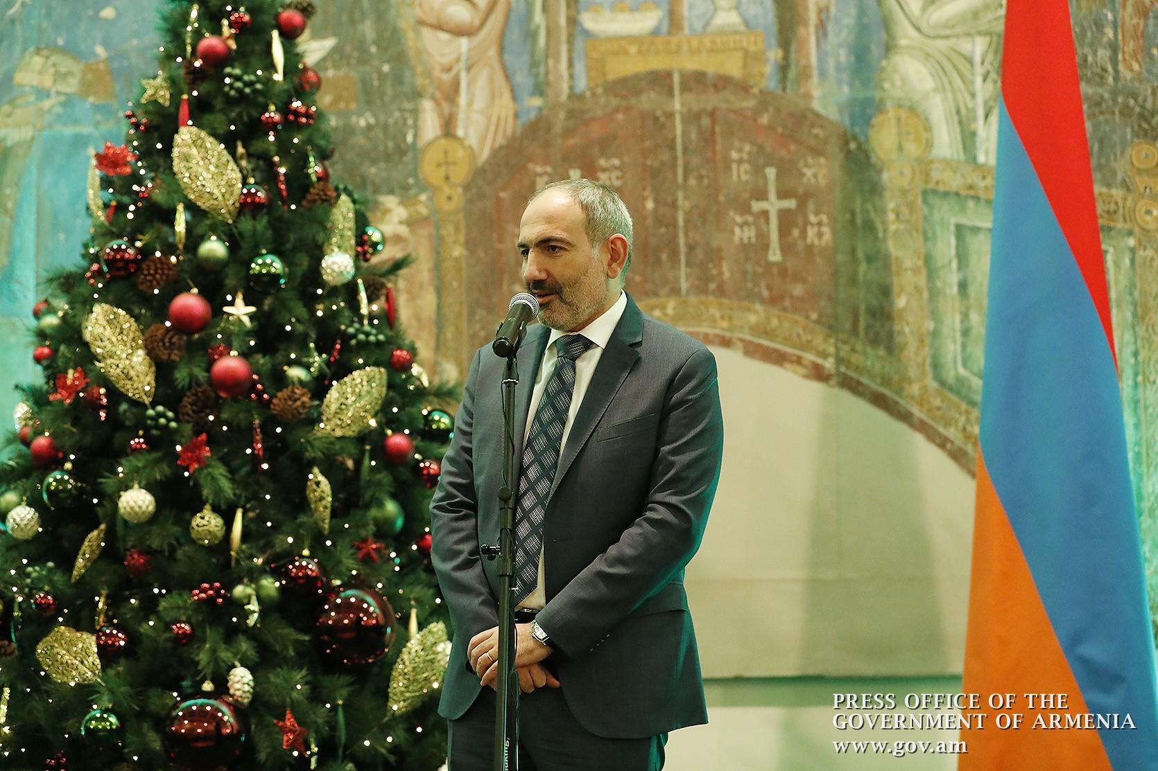 Поздравление С Новым Годом На Армянском Языке