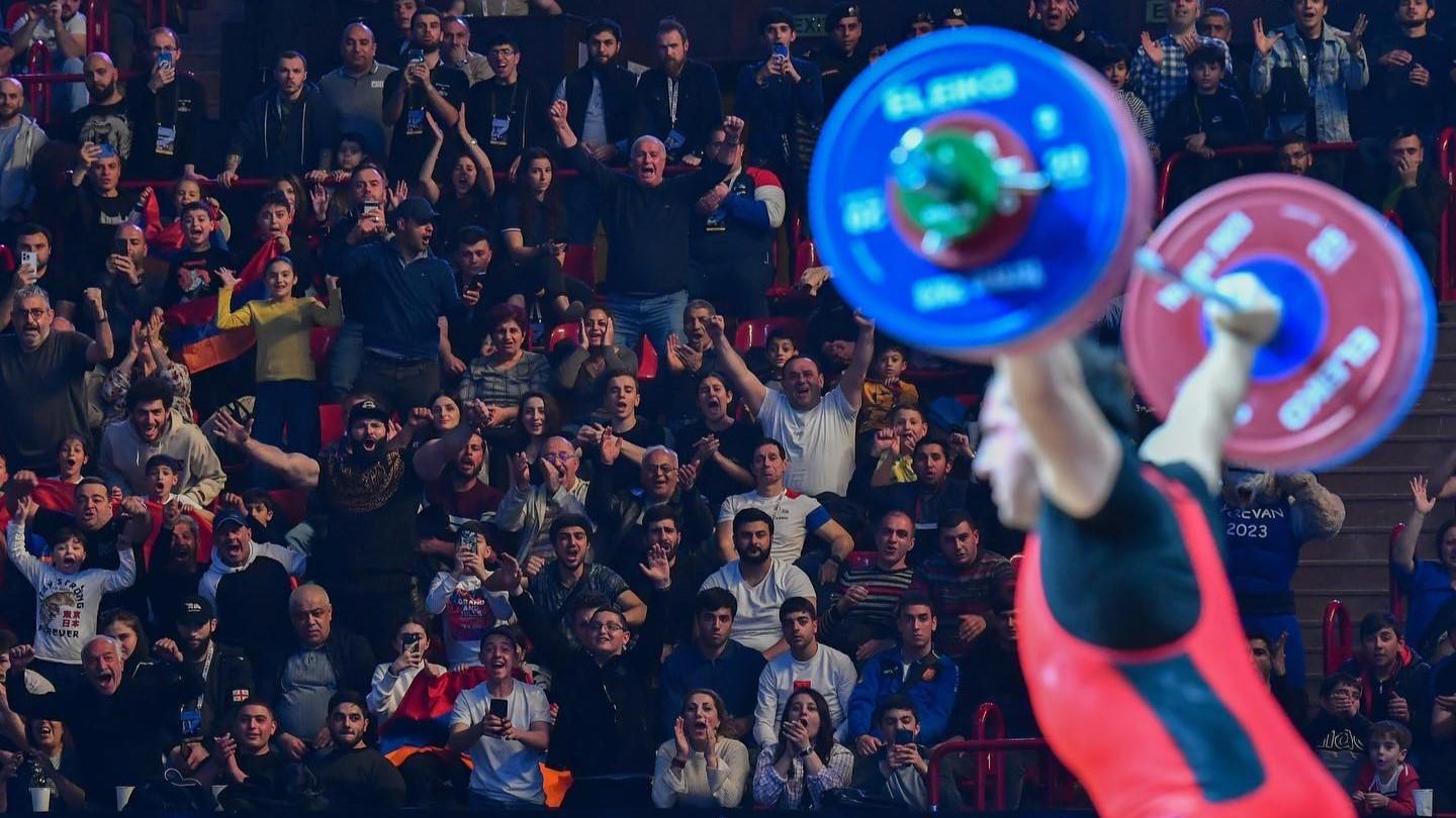Армения второй год подряд побеждает в командном зачете чемпионата Европы по тяжелой атлетике 
