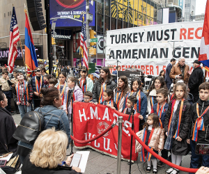 Armenians Mark Genocide Anniversary in NY’s Times Square