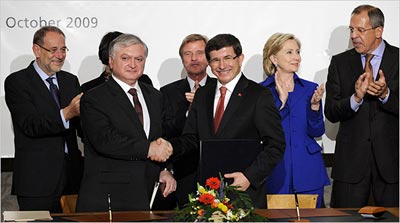10_10-nalbandyan_davutoglu-protocol