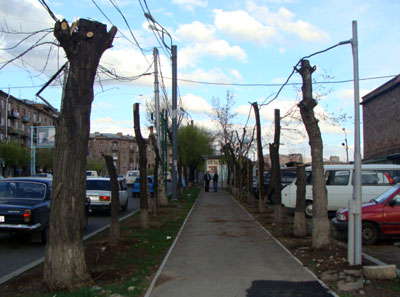 komitas_60_10.04.10