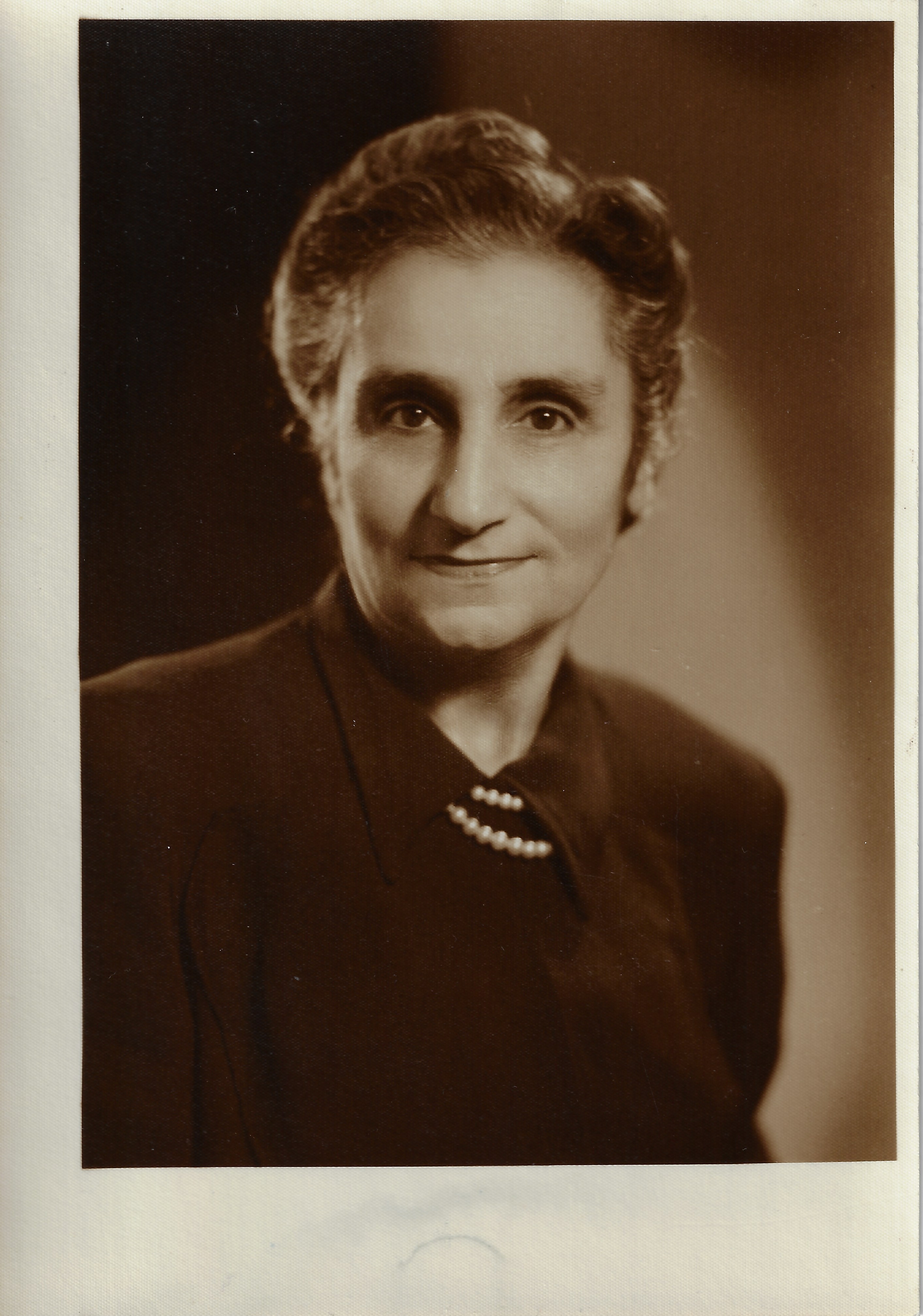 Հայկանուշ Մառք.jpg (1.33 MB)