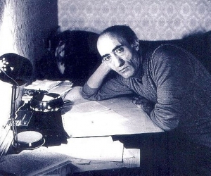 Վաղը միմյանց վերքեր ենք լիզելու