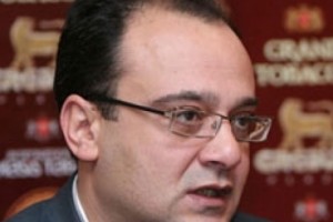 Եվրաինտեգրում. գործընթացի ուղղությունները եւ դժվարությունները Հայաստանում
