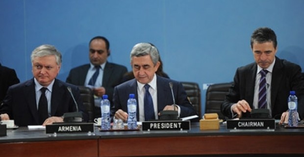 President Sargsyan Meets With Belgian-Armenian Community Reps