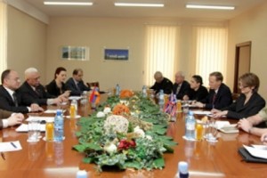 Սեյրան Օհանյանն ընդունել է ԱՄՆ և Անգլիայի փորձագիտական խմբին