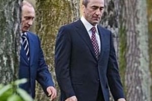 «Առավոտ». Քոչարյան-Պուտին հանդիպումը ՀՀԿ-ի համար վտանգ չի ներկայացնում