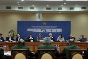 ԱՄՆ ազգային պաշտպանական համալսարանի պրոֆոսորադասախոսական խումբը՝ ՊՆ-
ում
