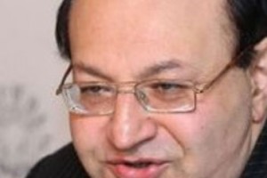 Հմայակ Հովհաննիսյանի մեքենան կողոպտել են
