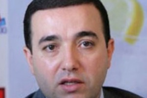 «Հայկական ժամանակ». ՀՀԿ-ից դուրս է եկել և զբաղվում է կնոջ նախընտրական 
քարոզարշավով