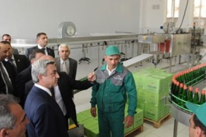 Սերժ Սարգսյանն ավարտեց Սյունիքի այցը և մեկնեց Վայոց ձոր