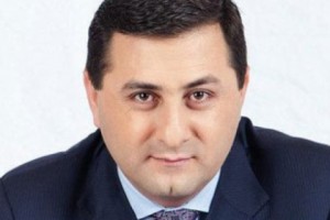Սամվել Ֆարմանյանն ընդունել է Վլադիմիր Կարապետյանի բանավեճի առաջարկը