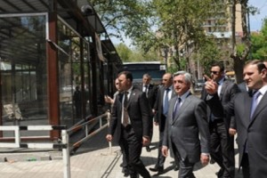 President Sargsyan to Yerevan Mayor: &quot;Mashtots Park Kiosks Should be Dismantled Now&quot;
