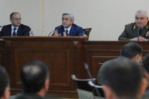 Սերժ Սարգսյանն այցելել է պաշտպանության նախարարություն