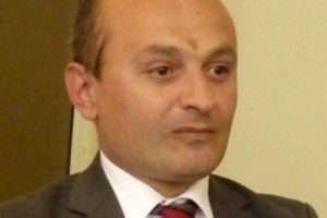 Степа Сафарян получил несколько приглашений на работу