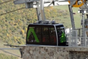 Lightning Storm Temporarily Suspends Tatev Cable Car