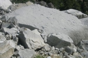 Գողություն՝ Ագարակի քարի հանքից