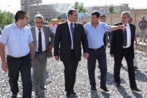 Տարոն Մարգարյանը ծանոթացել է ասֆալտապատման ծրագրերի իրականացման 
ընթացքին