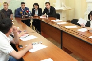 Трехмерная графика на площади Азнавура в Ереване