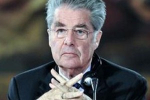 Austrian President Arrives in Yerevan for Talks