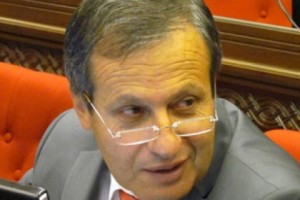 Новоназначенный губернатор-республиканец доволен работой своего предшественника