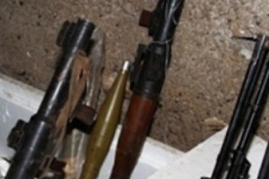 Զինամթերք՝ Պարոնյան 20 շենքի տանիքում