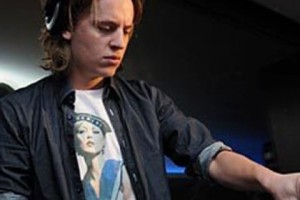 DJ MOSEY. նույն ինքը Պիեր Սարկոզին` Հայաստանում
