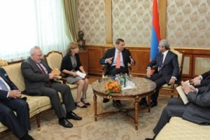 Նախագահ Սարգսյանն ընդունել է ԵԱՀԿ Մինսկի խմբի համանախագահներին