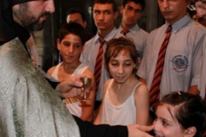 Մարդասիրական ճեմարանի 7 աշակերտներ մկրտվեցին
