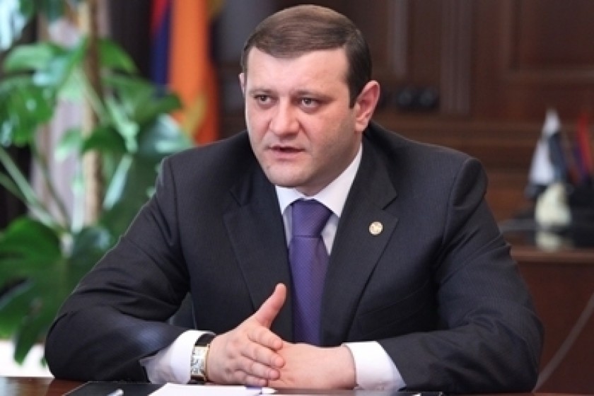 Тарон Маркарян: “Все незаконные строения будут выявлены, зафиксированы и демонтированы”