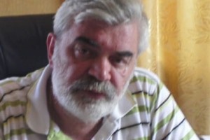 «Հանեմ, քաղաքապետի պես գցեմ դուրս իրանց դոմիկներից, դառնամ քաղաքապե՞տ». 
Ա. Սնեգիրյով