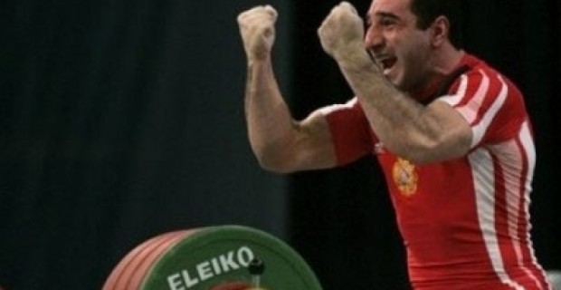 Another Armenian Weightlifter Fails to Make the Grade