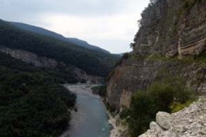 Abkhaz Leader Rules Out New Road to Russia