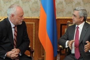 Նախագահ Սարգսյանը հրաժեշտ է տվել Լիտվայի դեսպանին