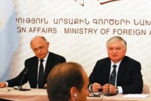 Էդվարդ Նալբանդյան. Սաֆարովի դեպքը արդեն շատ վատ ազդեցություն ունի բանակցային գործընթացի վրա
