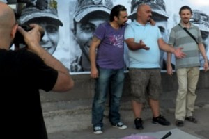 Улыбающийся армянский солдат