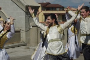 Թբիլիսիում նշվեց «Խաչվերաց» տոնը և «Սուրբ Գևորգ» առաջնորդանիստ եկեղեցու 
վերականգնողական աշխատանքների մեկնարկը