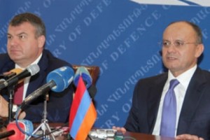 Հանդիպել են Հայաստանի և Ռուսաստանի պաշտպանության նախարարները