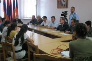 Жители Лори просят губернатора обеспечить их работой