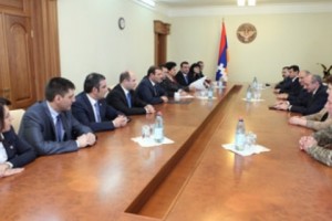 Տարոն Մարգարյանը հանդիպել է ԼՂՀ նախագահ Բակո Սահակյանի  հետ