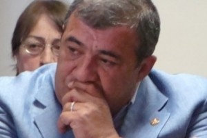 Активисты подали судебный иск против Рубена Айрапетяна