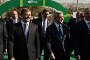 Նախագահը ներկա է գտնվել «Դալմա Գարդեն մոլ» համալիրի բացմանը և այցելել 
«Արմպրոդէքսպո» ցուցահանդես