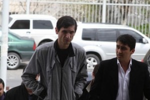 Քրեական «ավտարիտետի» բարեկամի դատը հետաձգվեց