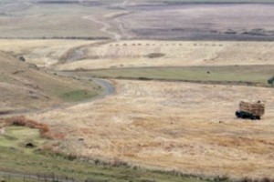 Փոխվարչապետի մոտ քննարկվեցին «Գույքահարկի եւ հողի հարկի գծով առաջացած 
ապառքների մասին» օրենքի կիրարկման հարցեր