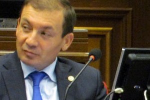 Олигархические доходы не имеющего “олигархических наклонностей“ депутата