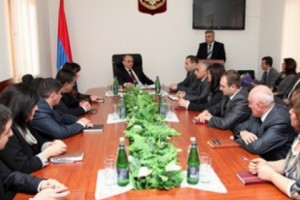 Բակո Սահակյանն այցելել է վերահսկիչ պալատ