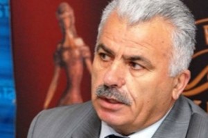 «Հրապարակ». Զուրաբյանի թևը ուզում է «Ժողովրդավարական հայրենիքը» վերցնել Մակեյանի ձեռքից