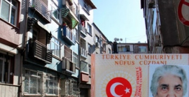 Tuba Çandar - What is Happening in Samatya?