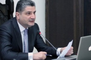 Առաջինը բջջային կապի և ինտերնետի ոլորտն է