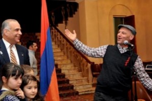 Raffi Hovannisian Presents Platform to Thousands in Yerevan